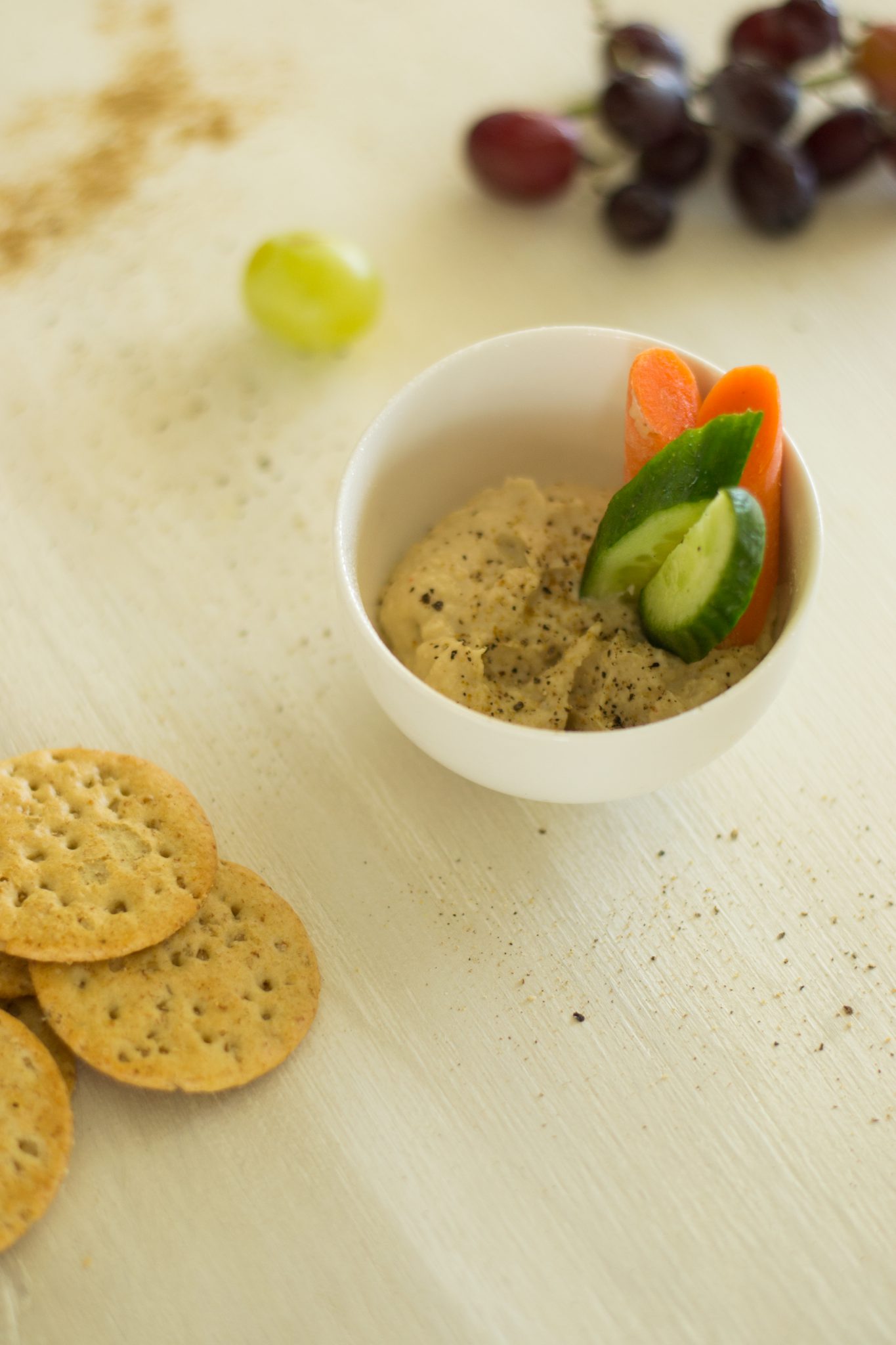 Crackers and Hummus