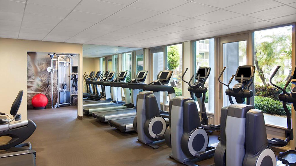 Fitness room with exercise bikes and treadmills