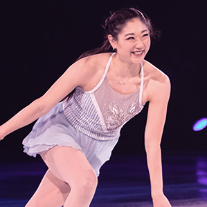 Stars on Ice Skater