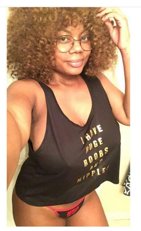 HUGE BOOBS N NIPPLES