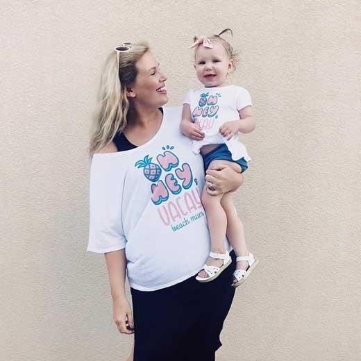 Oh Hey, Vacay Beach Mom