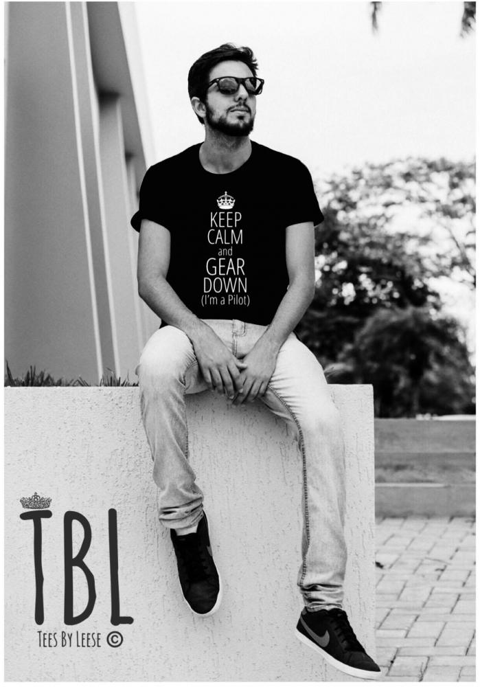 Cute Funny Pilot T-Shirt - Keep Calm Drop Your Gear 