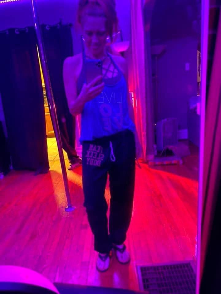 Team Sleek Body Sweats