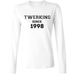 Ladies Relaxed Fit Basic Long Sleeve Tee