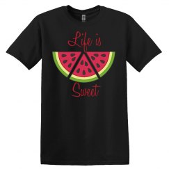 Black tee w/fruit graphic 