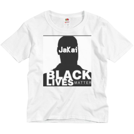 boy Youth White tee W/black & white graphic 