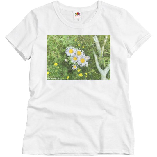 Daisy Cluster Photo Lucy LaRue Fitted White Tee Daisy Cluster Photo Lucy LaRue Fitted White Tee