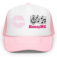 Kiss hat