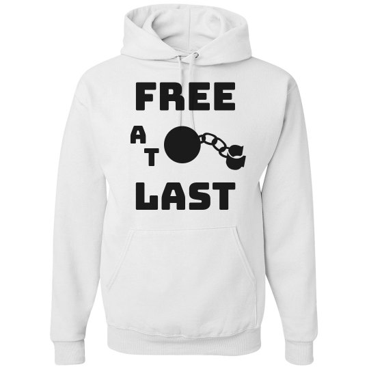 FREE AT LAST BLACK TEXT DIVORCE UNISEX HOODIE