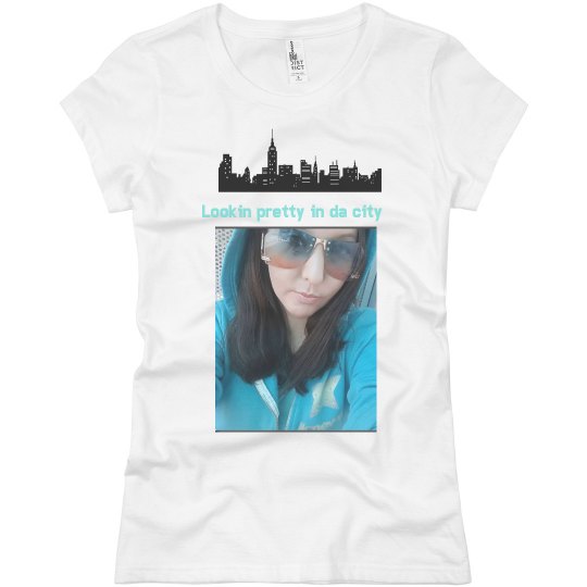 Looking pretty Mc tshirt Looking pretty Mc tshirt